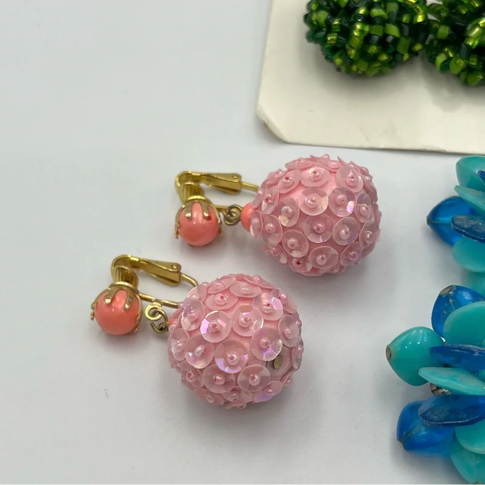 Set of 3 vintage clip on Elegant Multicolor Beaded Earrings Set - Picture 3 of 5
